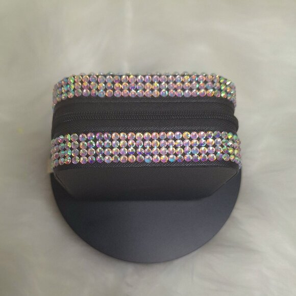Small Black Jewelry Box with Iridescent Stones, Girl Gift, First Jewelry Box - Picture 4 of 6